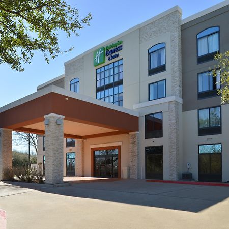 Holiday Inn Express & Suites Austin North Central By Ihg Exterior photo