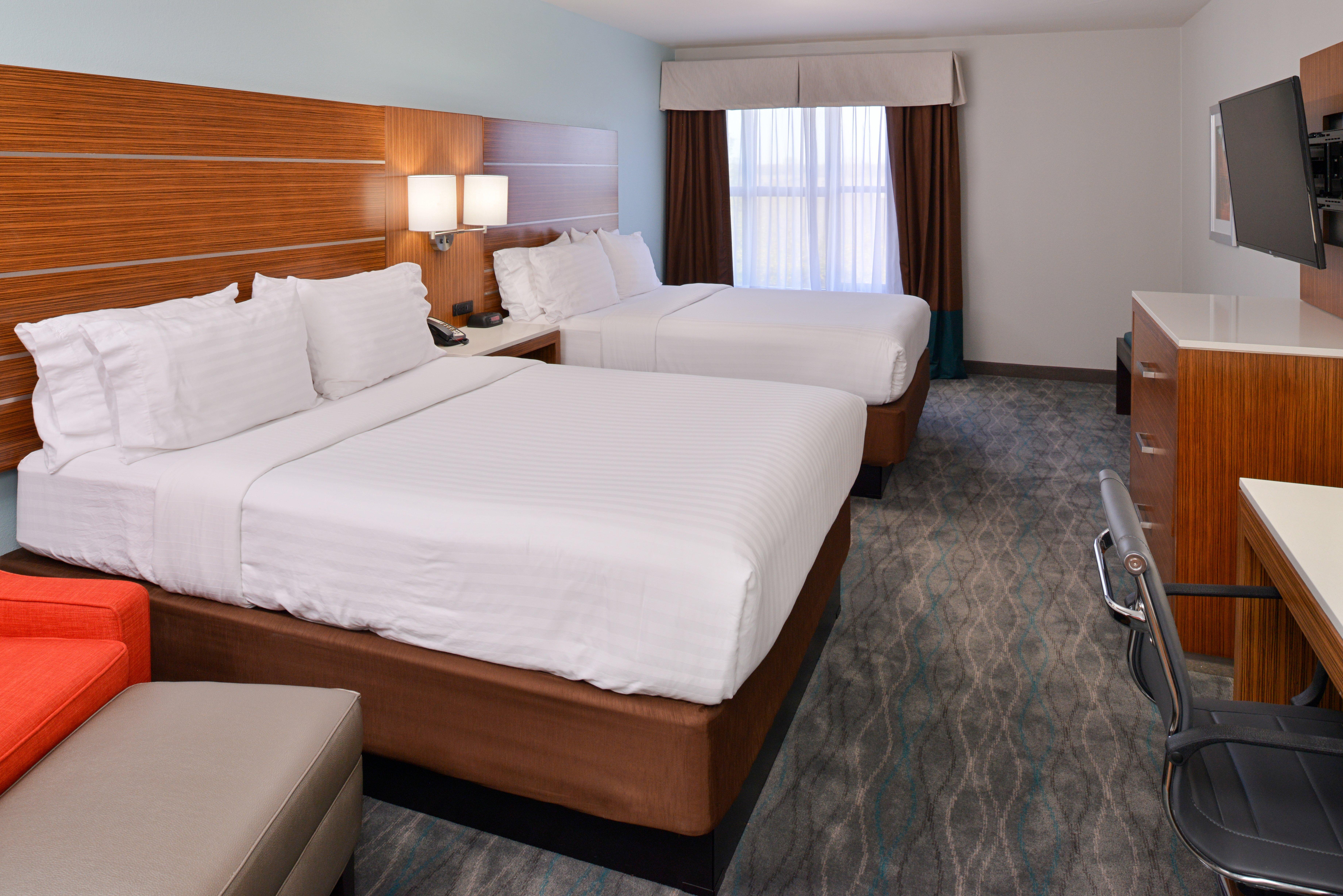Holiday Inn Express & Suites Austin North Central By Ihg Exterior photo